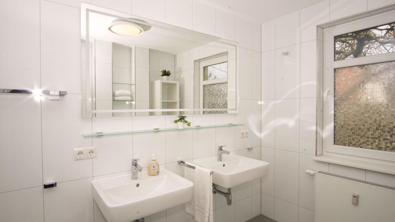 Terrasse, Gratis Nutzung Vom Ahoi Erlebnisbad Und Sauna In Sellin - Meeresblick Fewo 77 Goehren  Zewnętrze zdjęcie