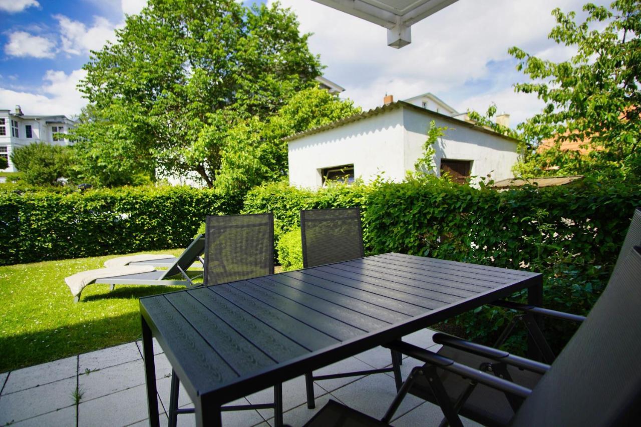 Terrasse, Gratis Nutzung Vom Ahoi Erlebnisbad Und Sauna In Sellin - Meeresblick Fewo 77 Goehren  Zewnętrze zdjęcie